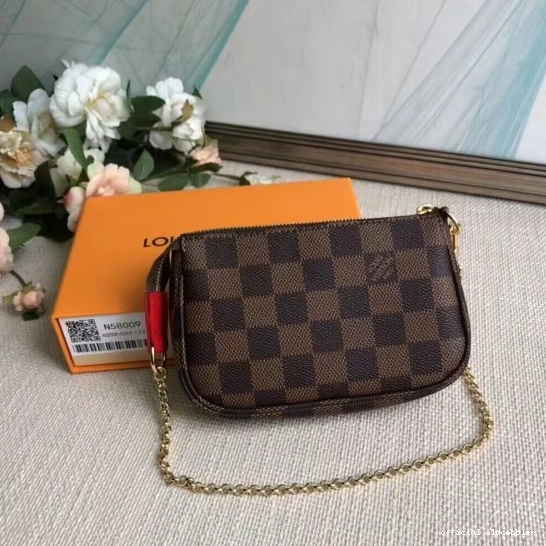 Official oldcobbler LOUIS ACCESSOIRES POCHETTE VUITTON MINI 0729